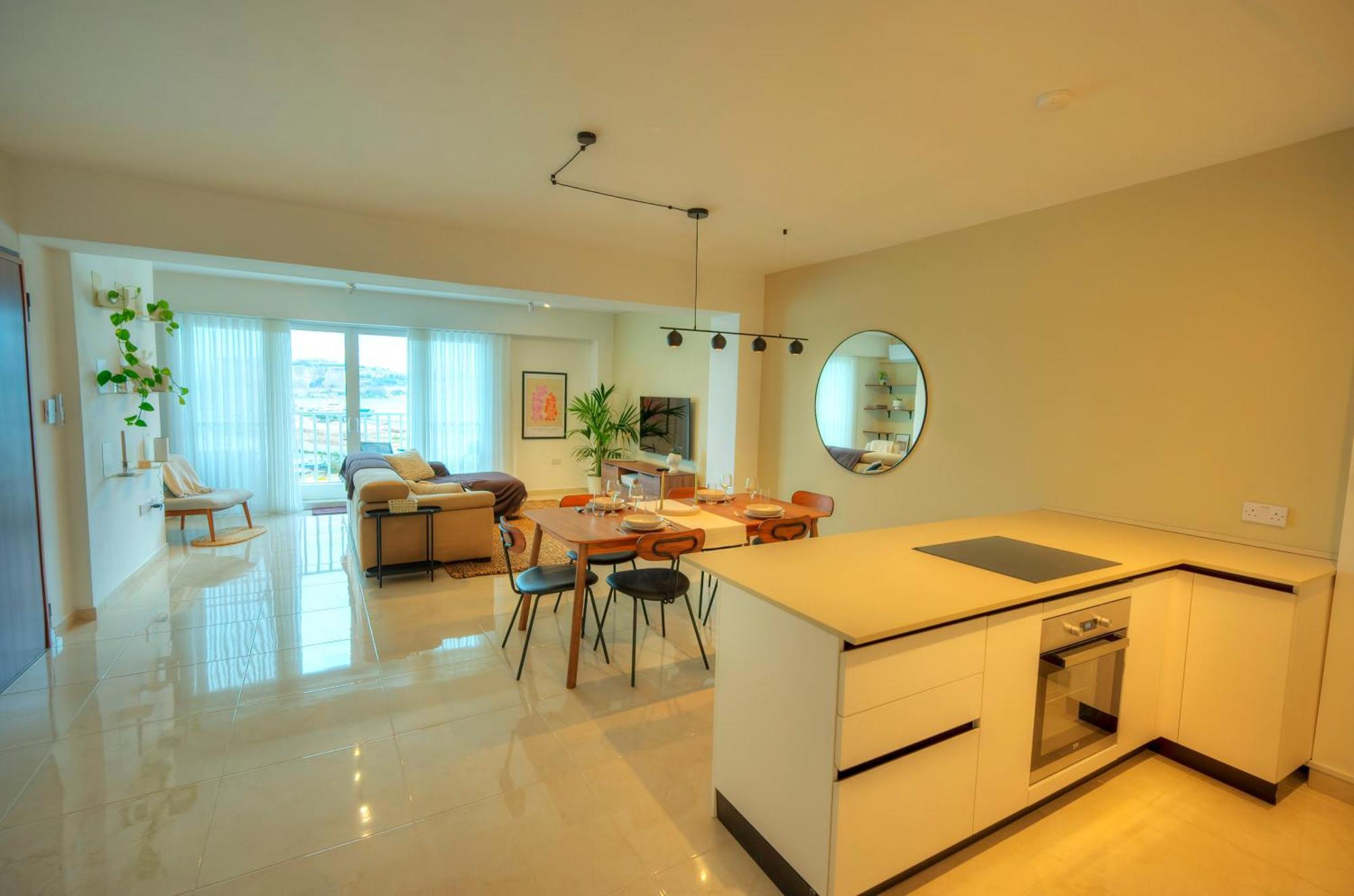Apartment Luxury & Stylish 2bedroom Seafront, Balcony Gogzr-4
